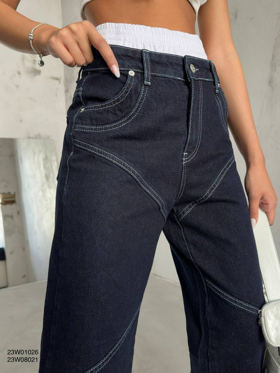 Pantalón Jean Oversize Con Detalle De Costuras - Azul Marino